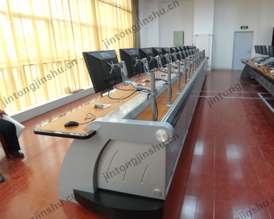 點(diǎn)擊查看商品:操作臺(tái)